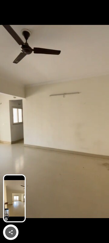 Room in 2 BHK Apartment at Spring Greens Phase I, Faizabad Road – for Rent