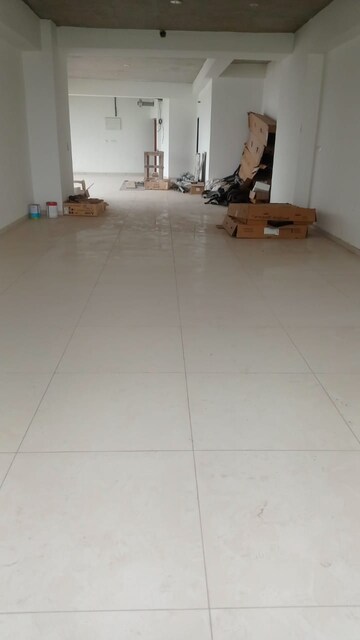 Room in  Office Space at Ashram Road – for Rent