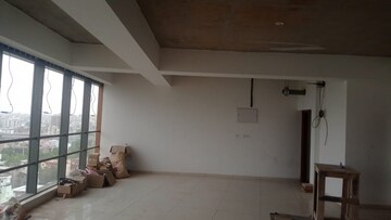 Room in  Office Space at Ashram Road – for Rent