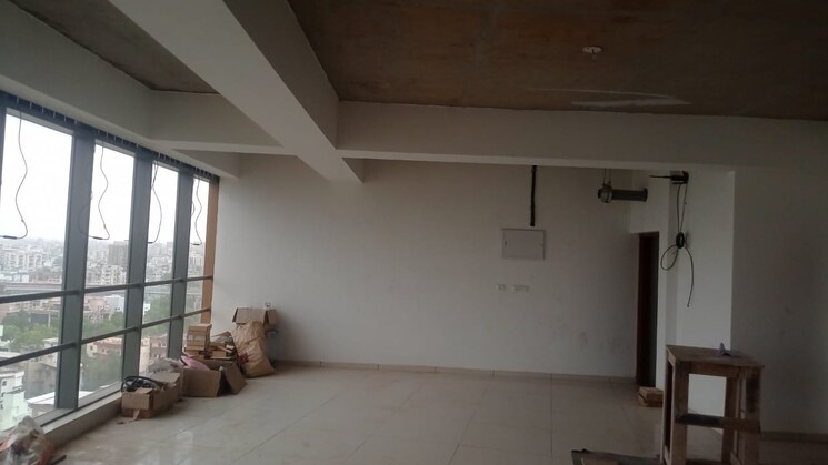 Room, ashram road Commercial Office Space 2511 Sq.Ft. In Ashram Road Ahmedabad 9680441
