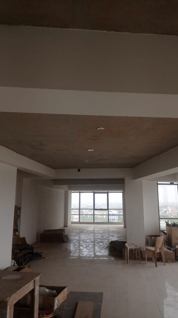 Room in  Office Space at Ashram Road – for Rent