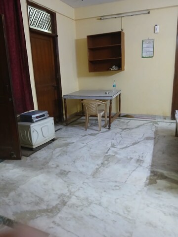 Living Room in 3 BHK Independent House at Sector 51 – for Rent