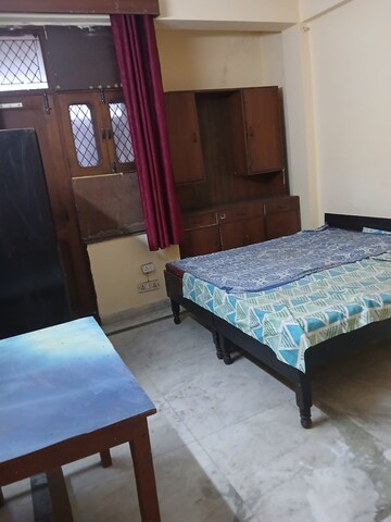 Bedroom in 3 BHK Independent House at Sector 51 – for Rent