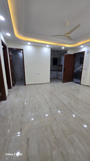 Room in 3 BHK Builder Floor at Risland Sky Mansion, Chattarpur – for Rent