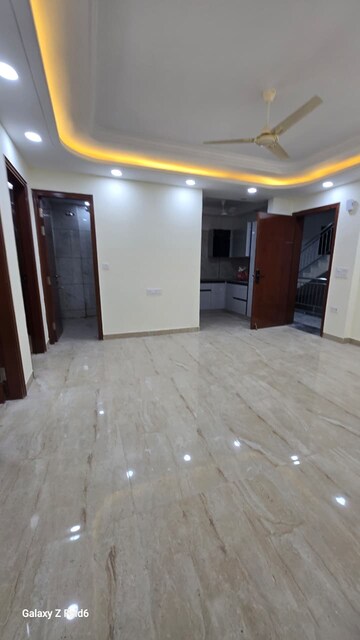 Room in 3 BHK Builder Floor at Risland Sky Mansion, Chattarpur – for Rent
