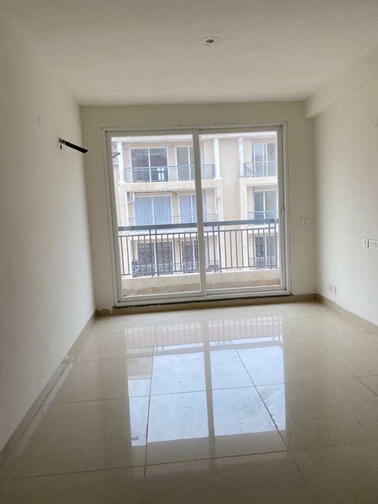 Room, maxxus-elanza 2 Bedroom 1400 Sq.Ft. Apartment In International Airport Road Zirakpur 9680560