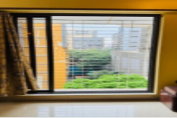 Room in 3 BHK Builder Floor at Sector 70 – for Rent