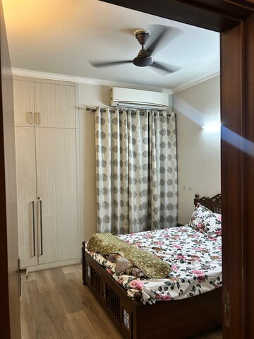 Bedroom in 3 BHK Builder Floor at Signature Global Park 4 and 5, Sohna Sector 36 – for Rent