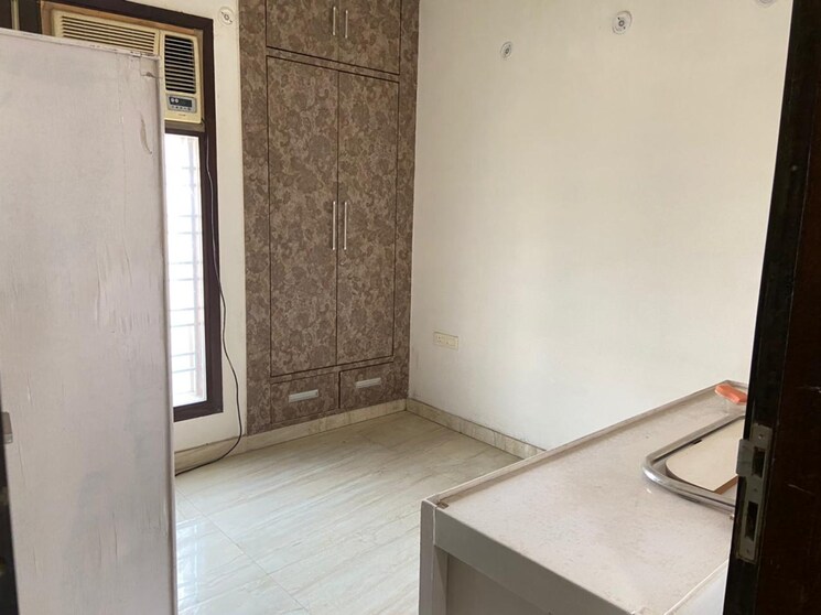 Room, ireo-skyon 2 Bedroom 1524 Sq.Ft. Apartment In Sector 60 Gurgaon 9680678