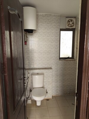 Bathroom in 2 BHK Apartment at Unitech Uniworld Resorts-The Residences, Sector 33 – for Rent