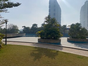 Swimming Pool in 4 BHK Apartment at Omaxe Lake, North Mullanpur – for Sale