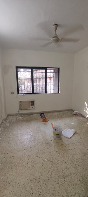 Room in 2 BHK Apartment at Flower Valley Complex, Khopat – for Rent