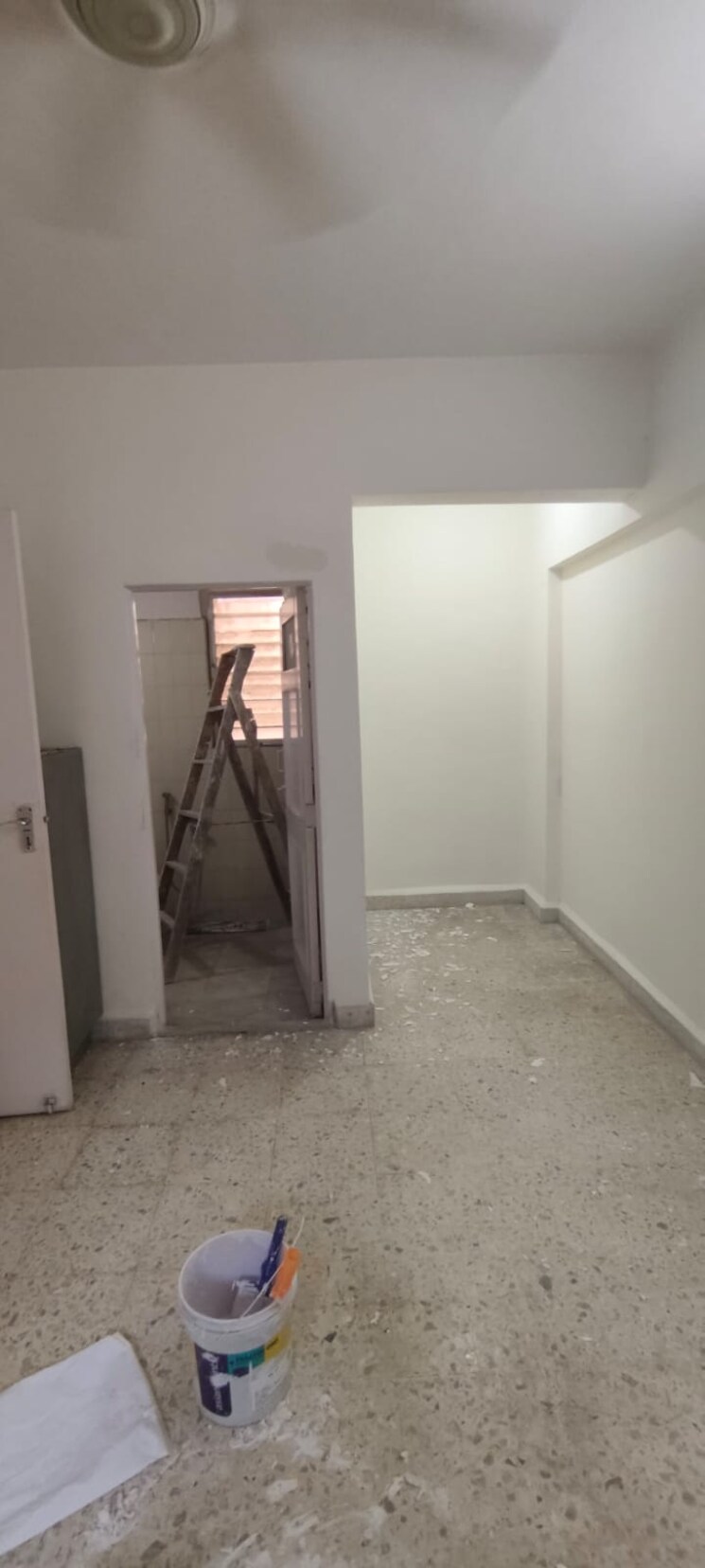 Room, flower-valley-complex 2 Bedroom 450 Sq.Ft. Apartment In Khopat Thane 9680984