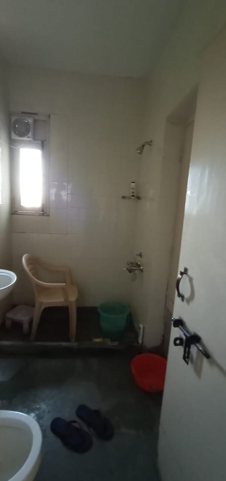 Bathroom, sector 4 dwarka 3 Bedroom 1580 Sq.Ft. Apartment In Sector 4 Dwarka Delhi 9680980