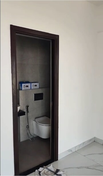 Bathroom in 1 BHK Apartment at Raymond Ten X Habitat, Pokhran Road No Two – for Sale