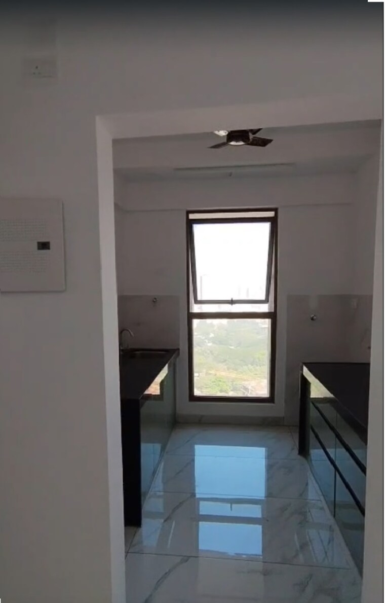 Kitchen, raymond-ten-x-habitat 1 Bedroom 418 Sq.Ft. Apartment In Pokhran Road No Two Thane 9681061