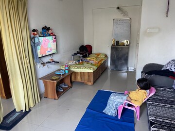 Bedroom in 1 BHK Apartment at Palladium Homes, Dhanori – for Rent