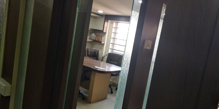Balcony, bbd bagh Commercial Office Space 700 Sq.Ft. In Bbd Bagh Kolkata 9681118