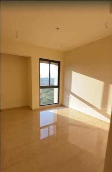 2 BHK Apartment For Sale in Lodha Sterling, Kolshet Road