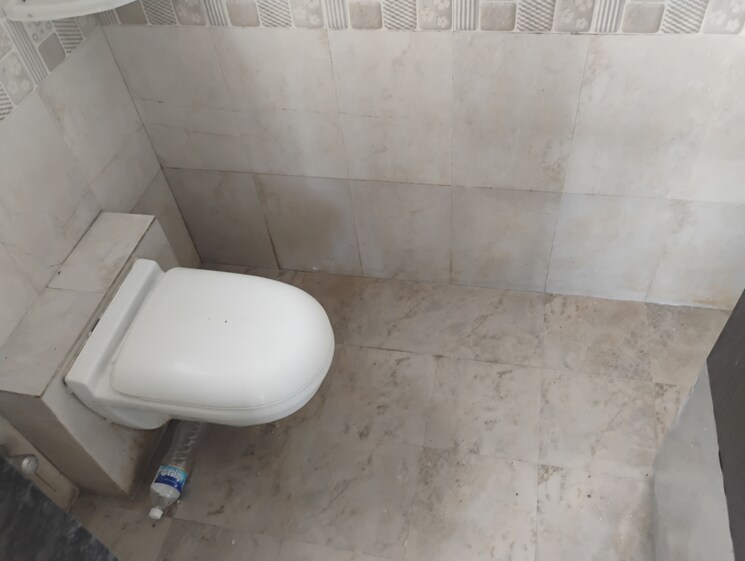 Bathroom, anand nagar 1 Bedroom 620 Sq.Ft. Apartment In Anand Nagar Pune 9681214