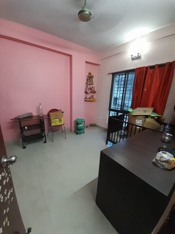 Bedroom in 3 BHK Apartment at Bablatala – for Rent