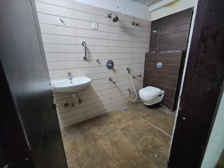 Bathroom, chayan para 3 Bedroom 1500 Sq.Ft. Apartment In Chayan Para Siliguri 9681236