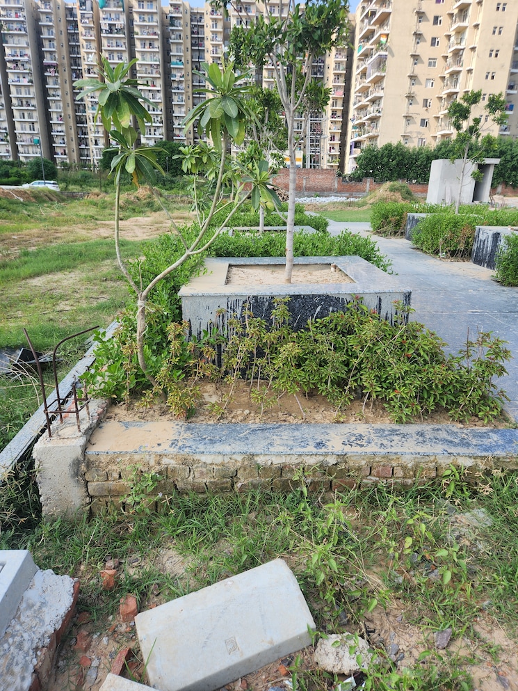 Balcony, jms-the-pearl  131 Sq.Yd. Plot In Sector 95 Gurgaon 9681242