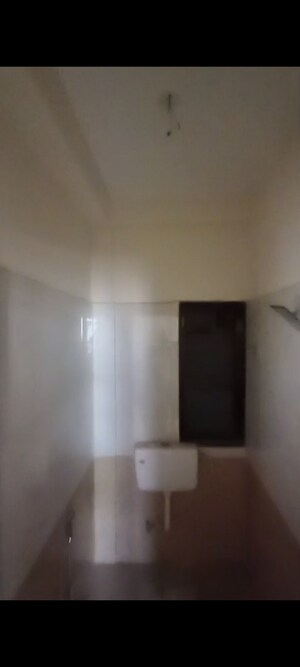 Room in 1 BHK Apartment at Lower Parel West – for Rent