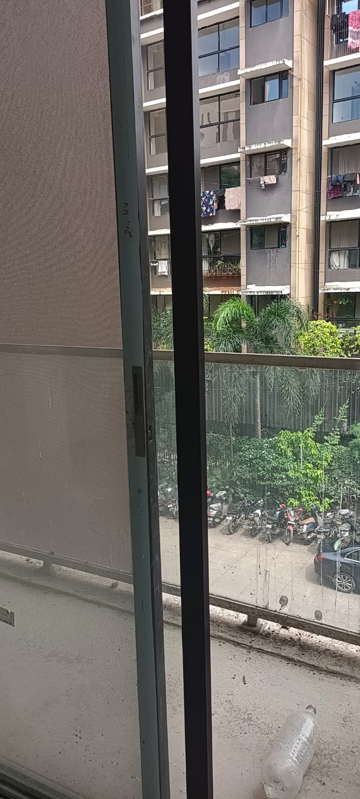 3 BHK + Pooja Room Apartment For Rent in Mangesh Darshan Apartment