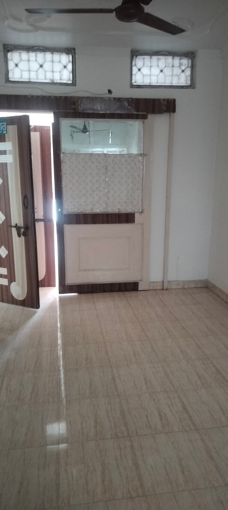 Room, janakpuri 2 Bedroom 1000 Sq.Ft. Apartment In Janakpuri Delhi 9681266