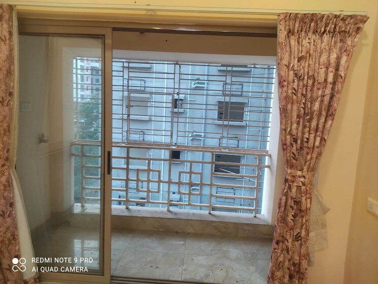 Balcony, kristi-villa 2 Bedroom 901 Sq.Ft. Apartment In Chinar Park Kolkata 9681269