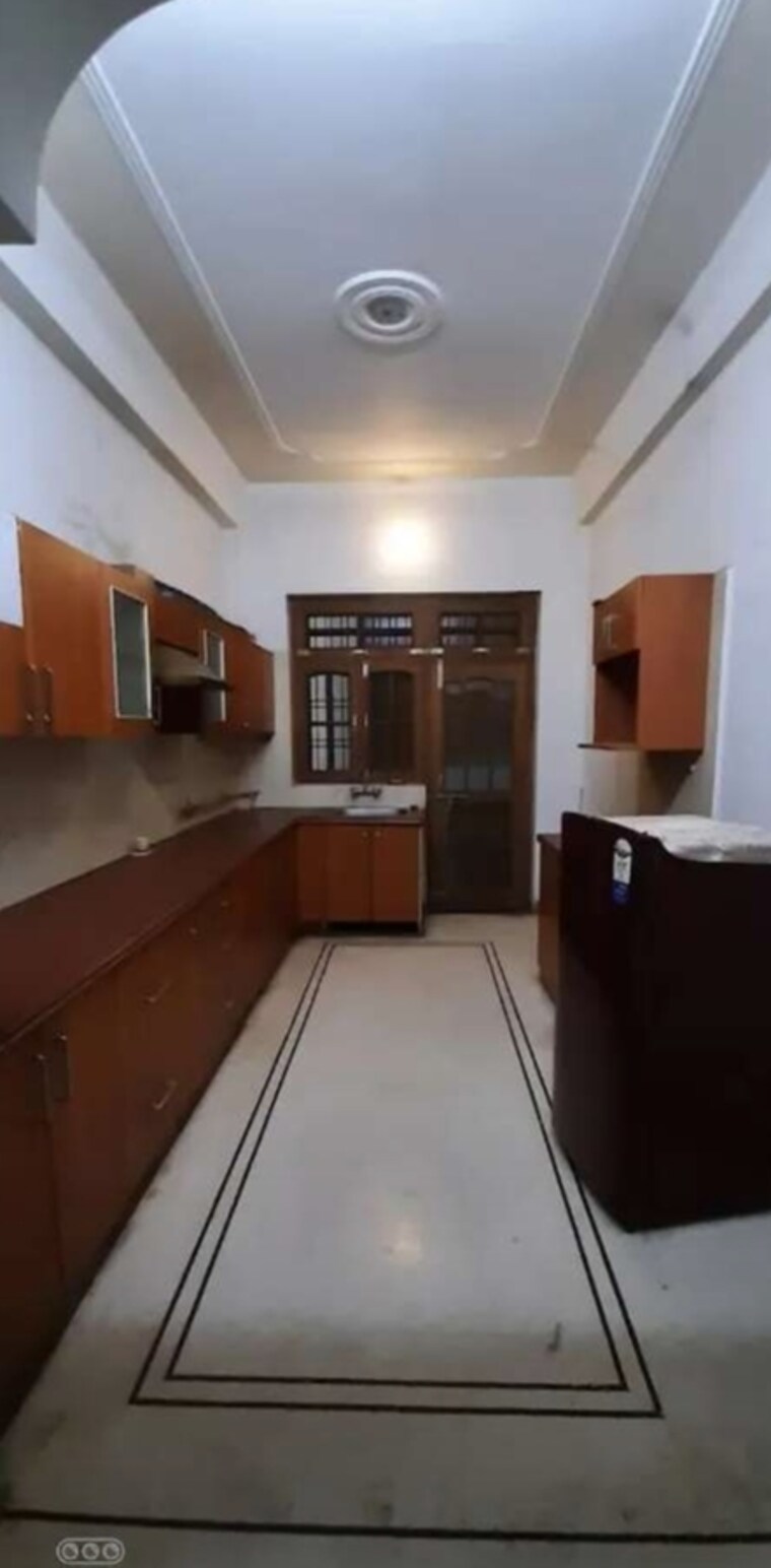 Kitchen, gomti nagar 4 Bedroom 2250 Sq.Ft. Apartment In Gomti Nagar Lucknow 9681280