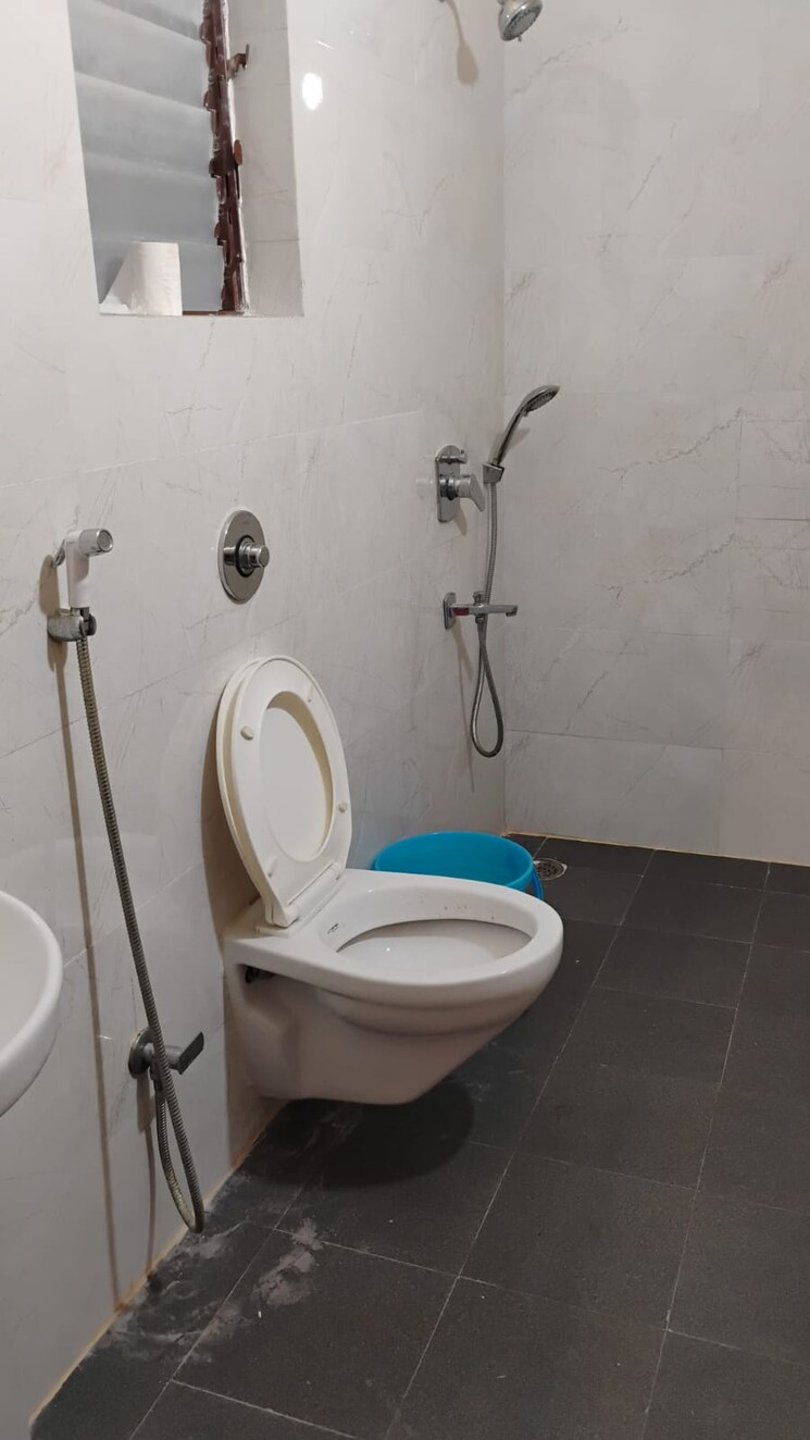 Bathroom, natural-awas 3 Bedroom 1260 Sq.Ft. Apartment In Chinar Park Kolkata 9681286