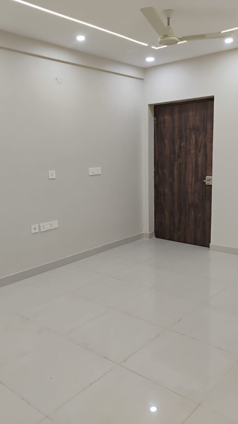 Room, natural-awas 3 Bedroom 1260 Sq.Ft. Apartment In Chinar Park Kolkata 9681286