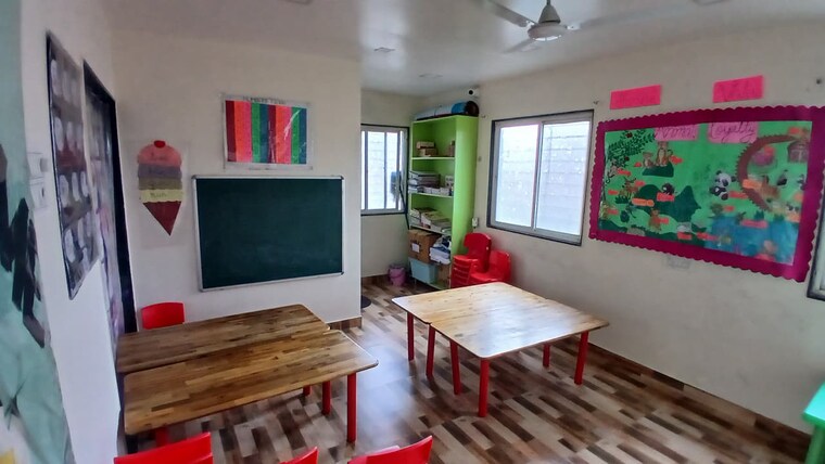 Bedroom, bhosle-garden-chs 4 Bedroom 1230 Sq.Ft. Villa In Hadapsar Pune 9681289