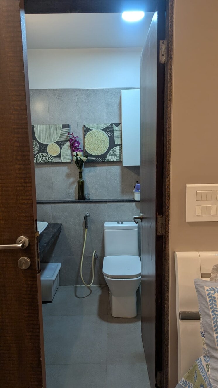 Attached Bathroom, acme-ozone 3 Bedroom 984 Sq.Ft. Apartment In Manpada Thane 9681288
