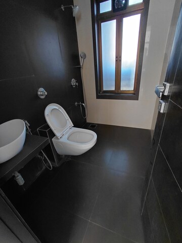 Furnished Amenities in 2 BHK Apartment at Lalani Valentine Apartment 1 Wing D, Malad East – for Sale