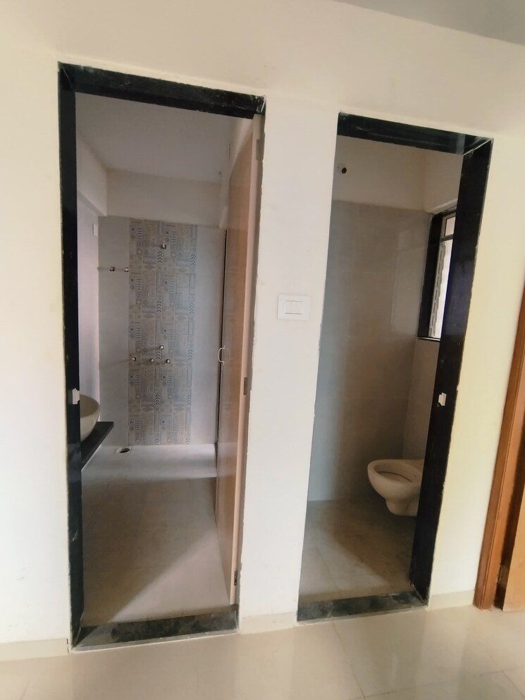 Bathroom, vihang-hills 1 Bedroom 390 Sq.Ft. Apartment In Ghodbunder Road Thane 9681310