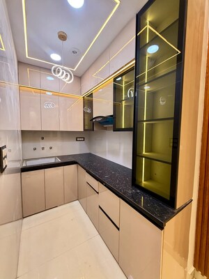 Kitchen in 2.5 BHK Builder Floor at SA HOMES I, Uttam Nagar – for Sale