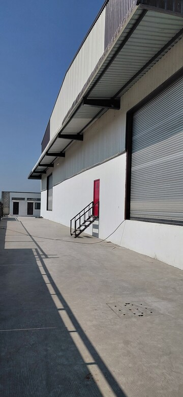 Staircase in  Warehouse at Bagru – for Rent