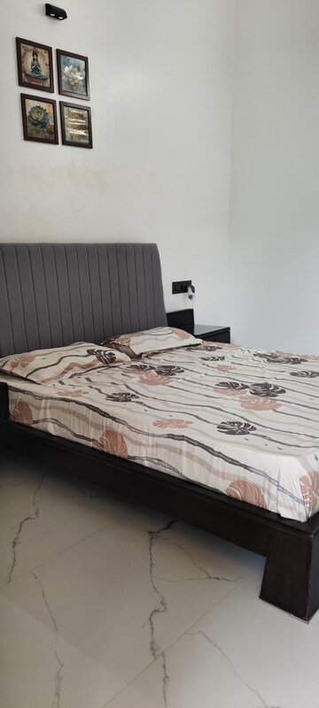 Bedroom in 1 BHK Independent House at Jakhan – for Rent