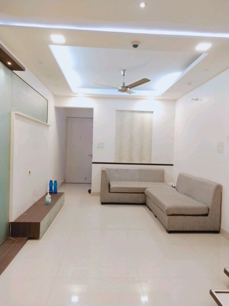 2 BHK Apartment For Rent in Grande View 7 Phase 3