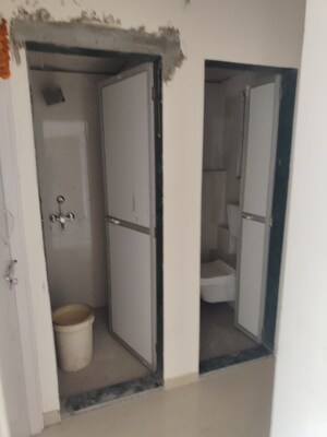 Building Lobby in 1 BHK Apartment at Sion East – for Rent