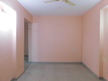 Room in 2 BHK Apartment at Puppalaguda – for Sale