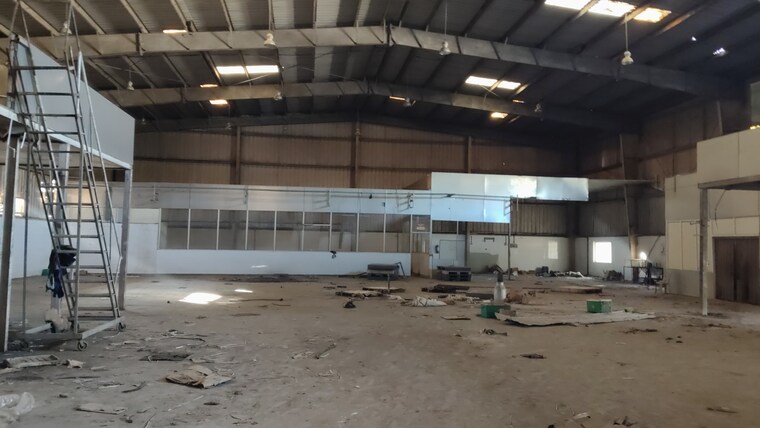  Parking, manjusar Commercial Warehouse 35000 Sq.Yd. In Manjusar Vadodara 9681357