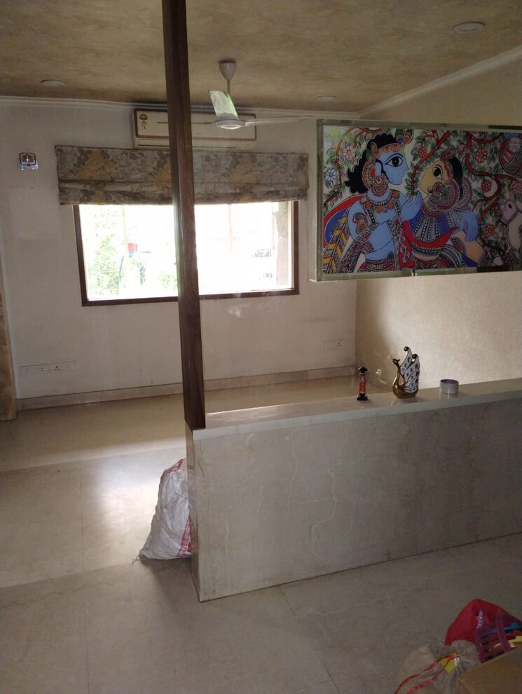 Bedroom, mayur vihar 2.5 Bedroom 1050 Sq.Ft. Apartment In Mayur Vihar Delhi 9681369