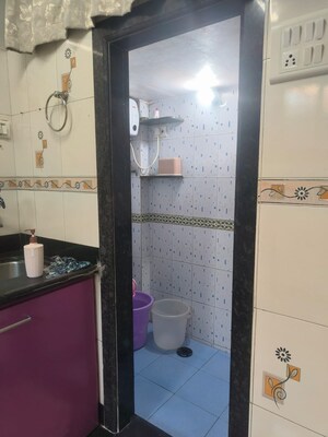 Furnished Amenities in 1 BHK Apartment at Kurla East – for Rent