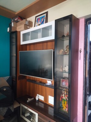 Furnished Amenities in 1 BHK Apartment at Kurla East – for Rent