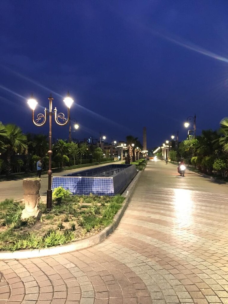 Swimming Pool, parklands  250 Sq.Yd. Plot In Sector 85 Faridabad 9681396