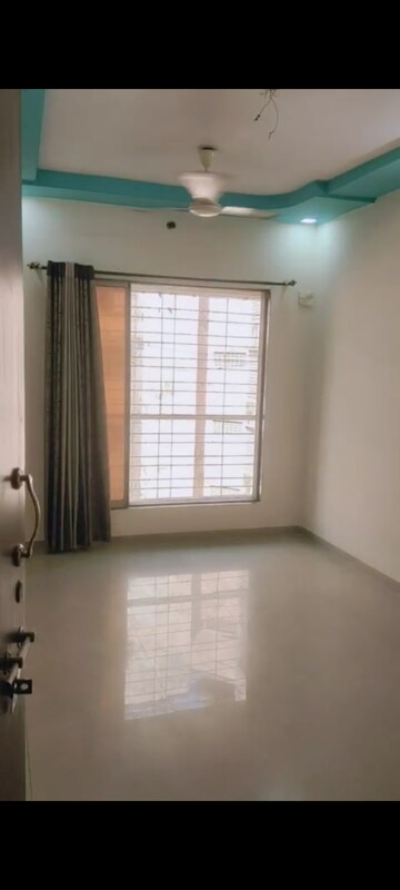 Room in 1 BHK Apartment at Sai Rydam Grapes Tower, Nalasopara West – for Rent